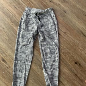 Lululemon joggers